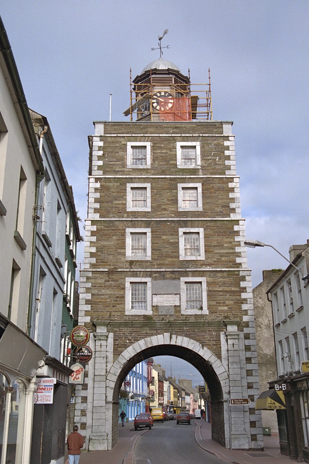 Clock Gate í Yougahal, Írland