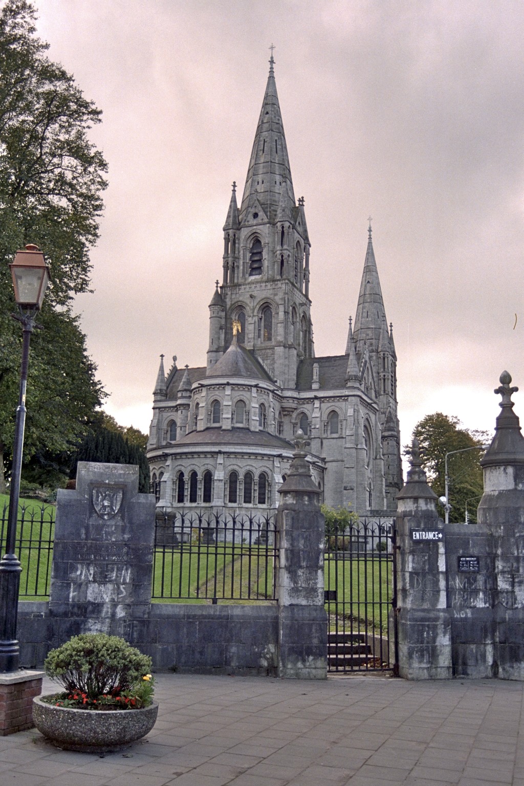 St. Fin Barre, Cork, Írland